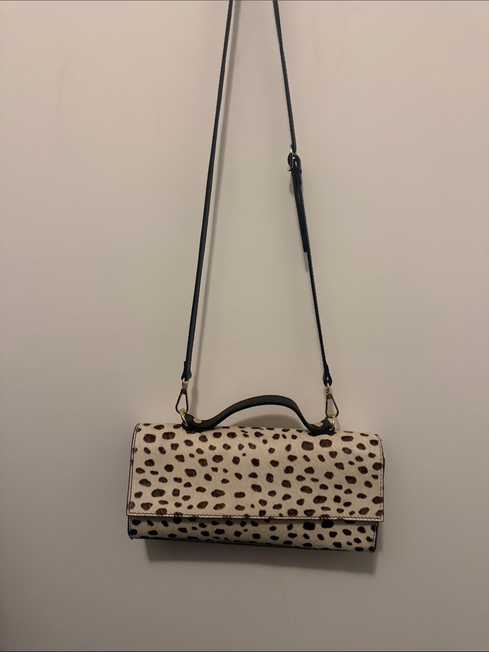 Spotted Leather Crossbody Wallet - Black & Cream